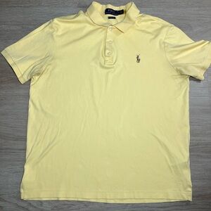 Ralph Lauren Men's Polo Shirt in Soft Yellow size M